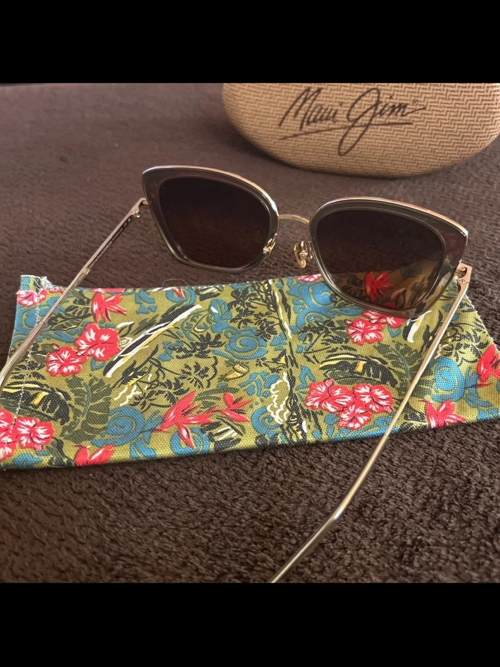 Maui Jim-  Violet Lake